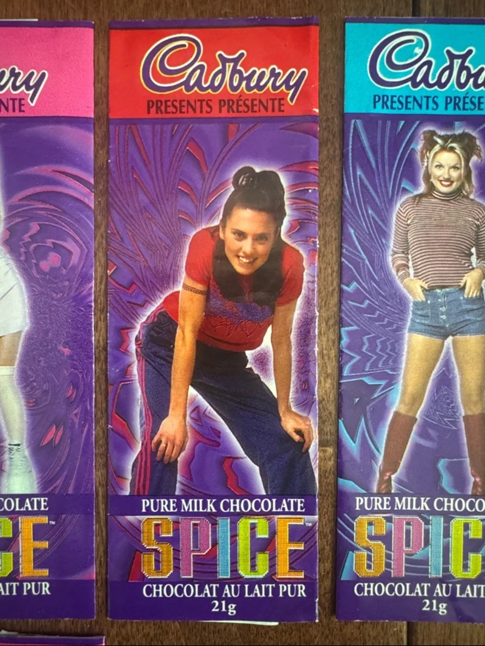 A Complete Set + 1 of 6 Cadbury Spice Girls Chocolate Wrappers - Picture 4 of 9